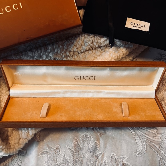 Vintage Gucci Watch - Two Tone - Picture 9 of 14